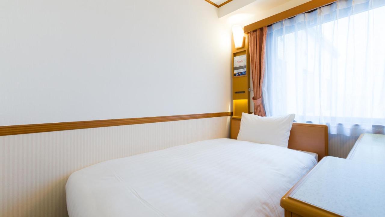 Toyoko Inn Yokohama Sakuragicho Kültér fotó