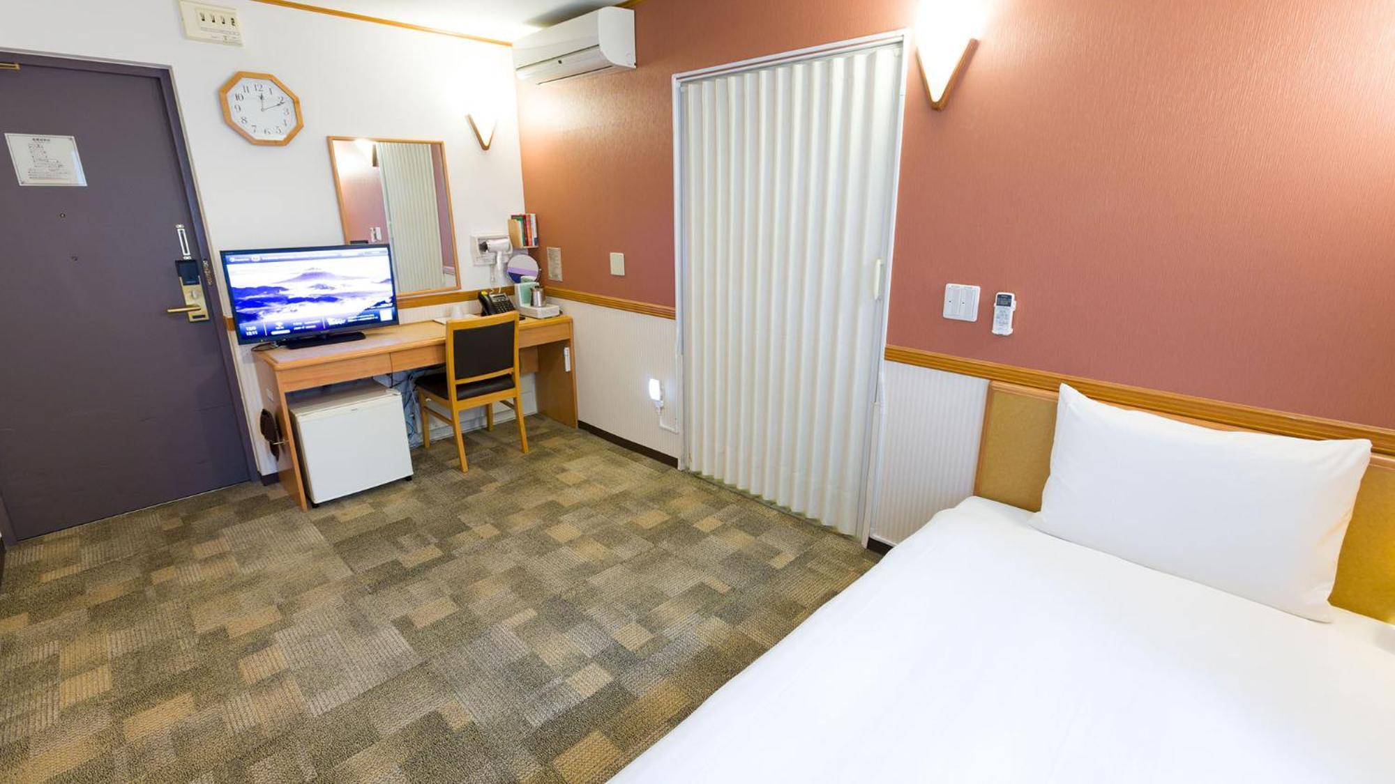 Toyoko Inn Yokohama Sakuragicho Szoba fotó