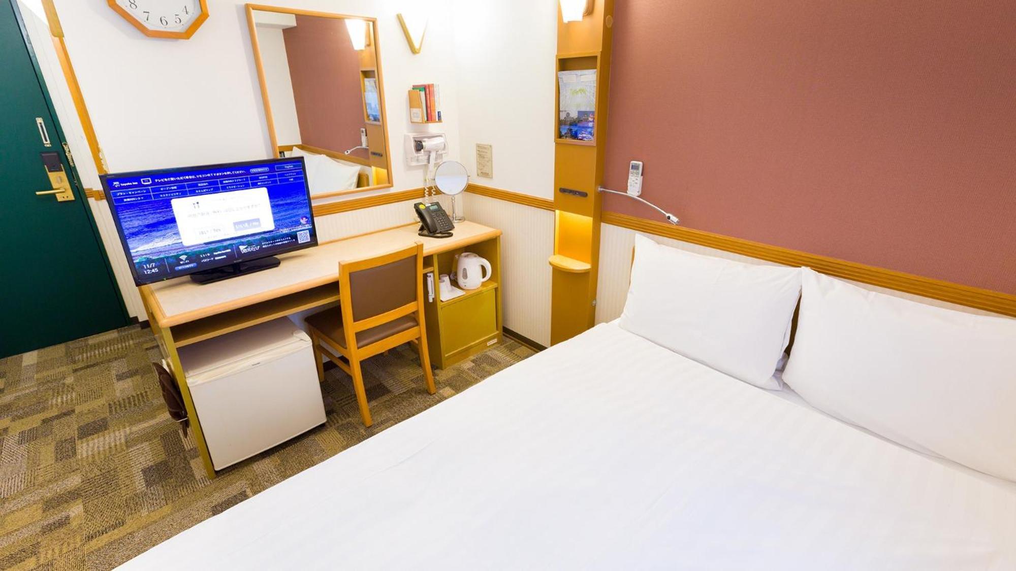 Toyoko Inn Yokohama Sakuragicho Szoba fotó