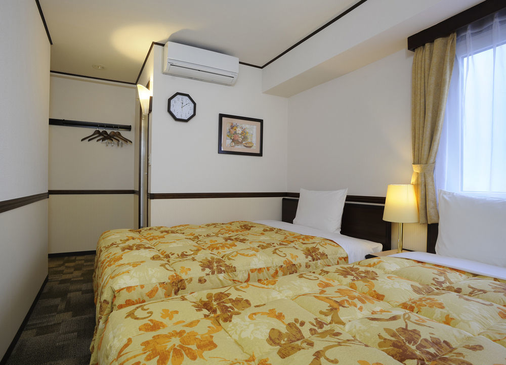 Toyoko Inn Yokohama Sakuragicho Kültér fotó