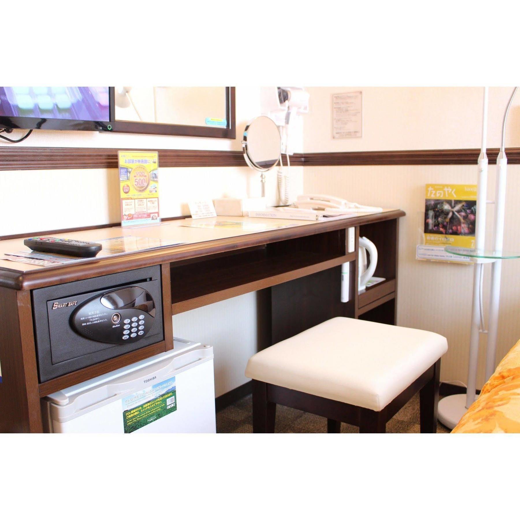 Toyoko Inn Yokohama Sakuragicho Kültér fotó