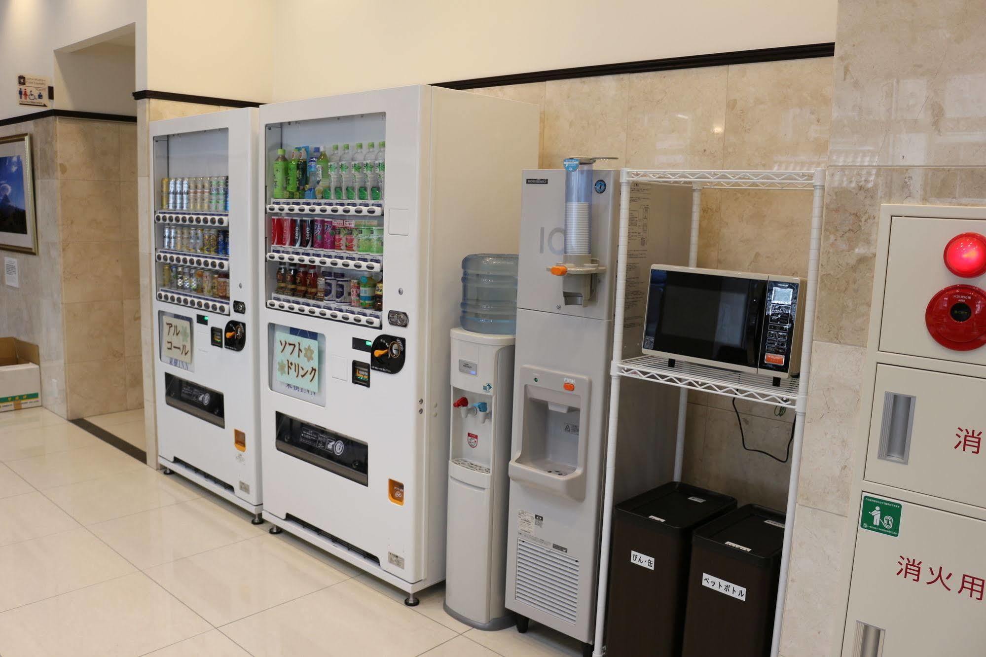 Toyoko Inn Yokohama Sakuragicho Kültér fotó